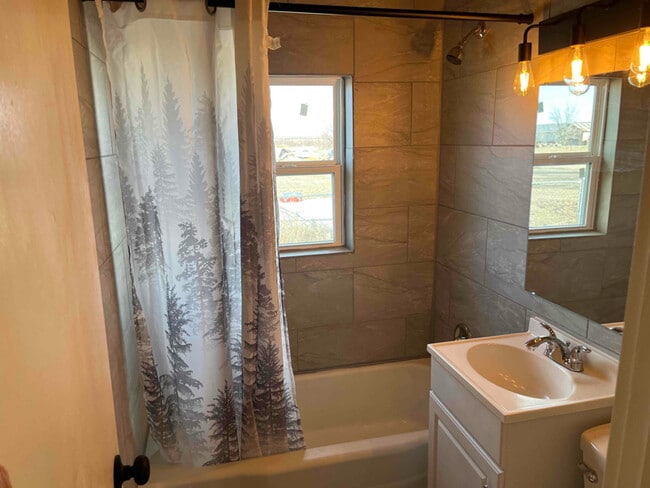 Photo - 3707 Tome Rd