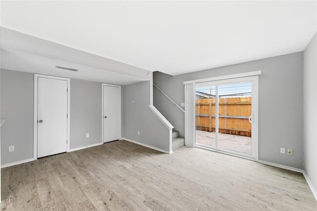 Photo - 2618 Ektom Dr