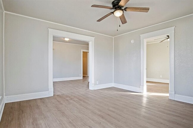 Photo - 907 N McKinley Ave