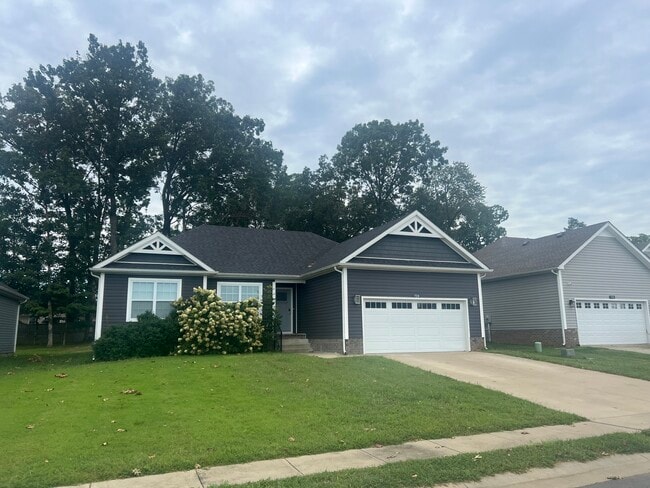 Building Photo - 728 Pleasant Meadow Ln