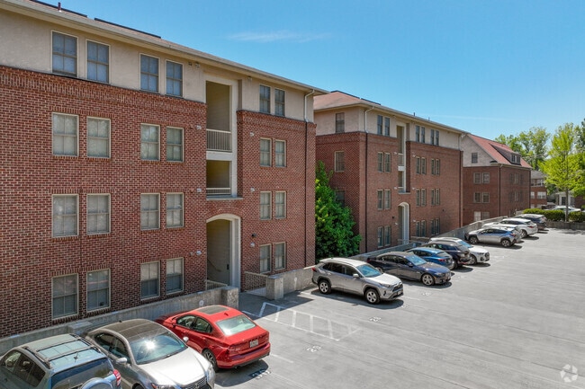 Building Photo - Venable Court Apartments