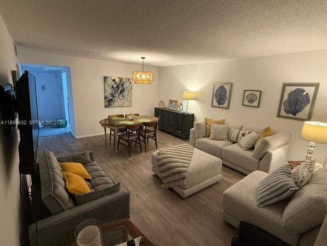 Photo - 401 Golden Isles Dr Unit 916