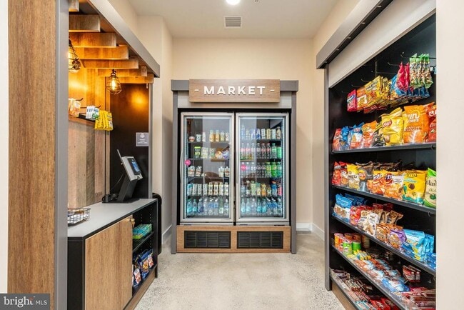 Photo - 1130 N Delaware Ave Unit 602