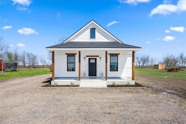 Photo - 260 Amaranta Ln