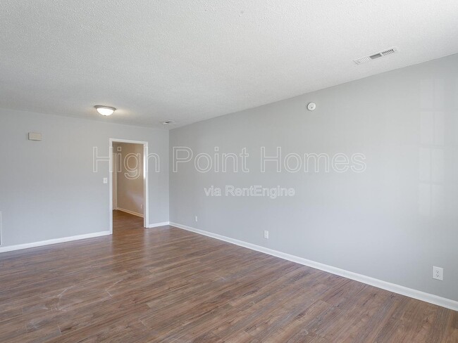 Photo - 125 Swafford Rd Unit B