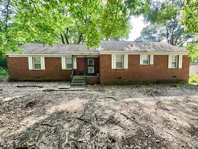 Photo - 3542 Millington Rd