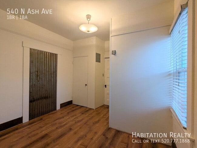 Photo - 540 N Ash Ave