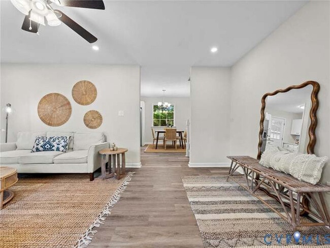 Photo - 10303 Edgebrook Ct