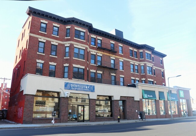 Building Photo - 201 Harvard Ave Unit 1