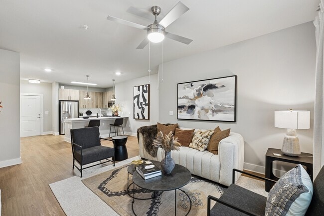 The Beacon at 331 Apartments