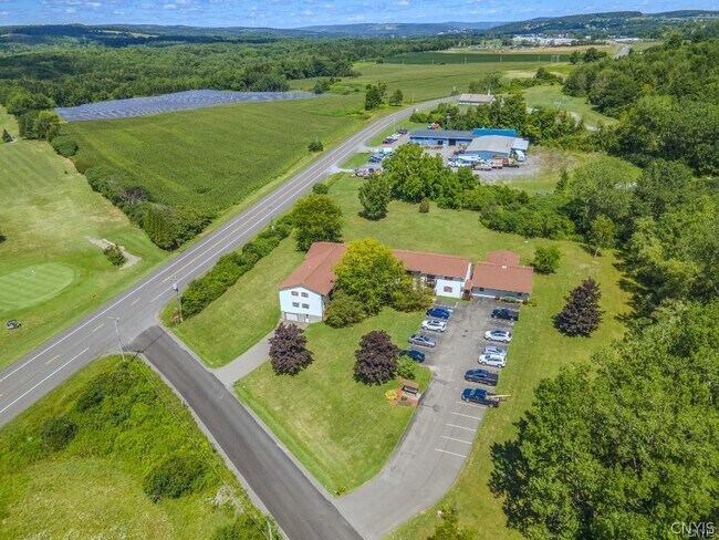 Photo - 2938 Douglas Rd