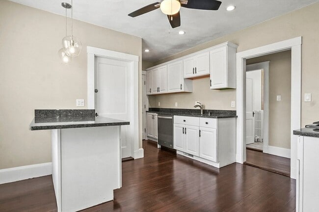 Photo - 10 Charlemont St Unit 10