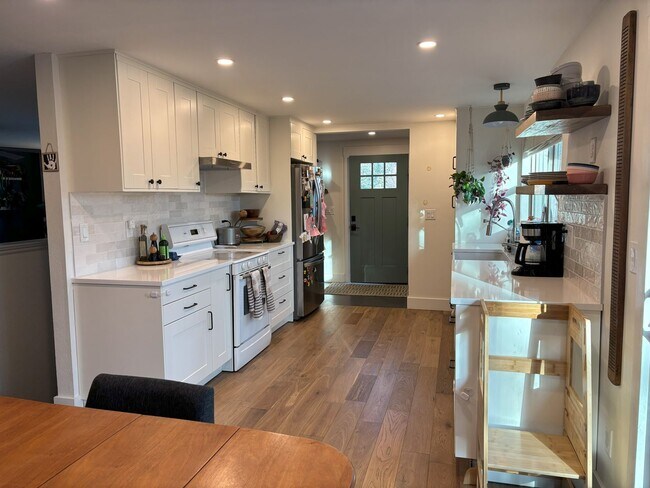 Photo - Victor 3 Bedroom 2 Bath with Large Yard and Garage- Unfurnished