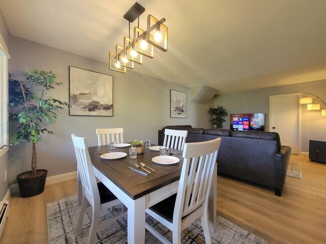 Building Photo - 7 Hudson Pl Unit APT #2