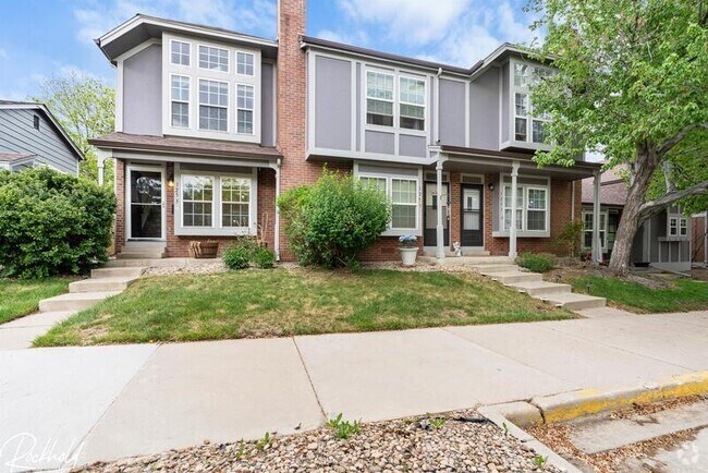Building Photo - 1253 S Flower Cir Rental