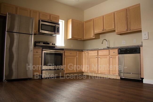 Photo - 1500 S 14th St W