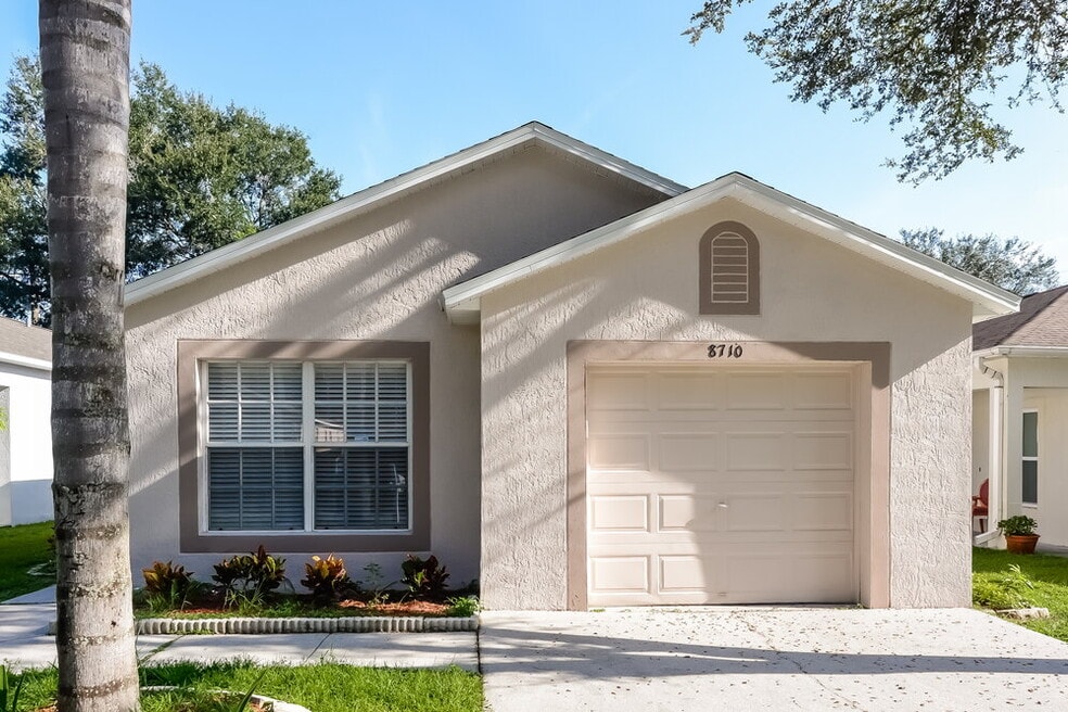 8710 Morrison Oaks Ct