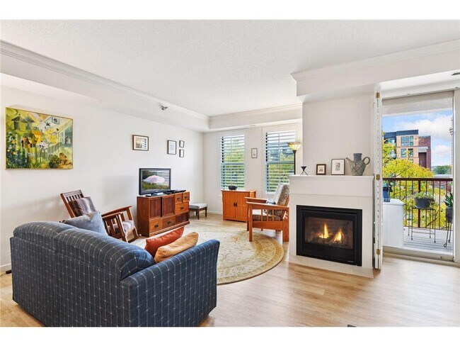 Photo - 675 N 1st St Unit 402