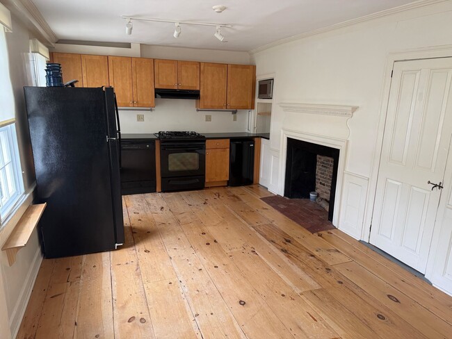 Photo - 72-74 Jefferson St