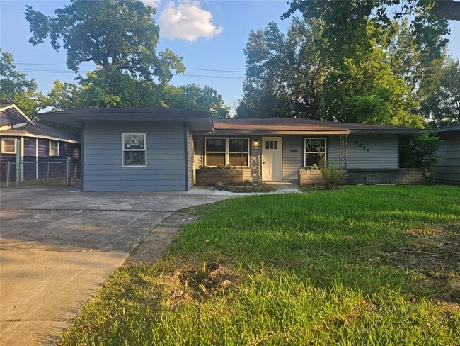 Photo - 6511 Beekman Rd