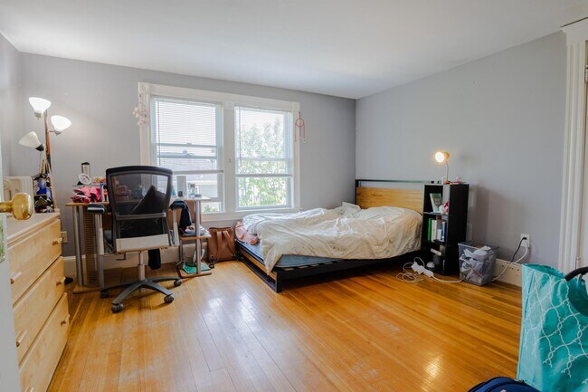 Photo - 130 Capen St Unit 130
