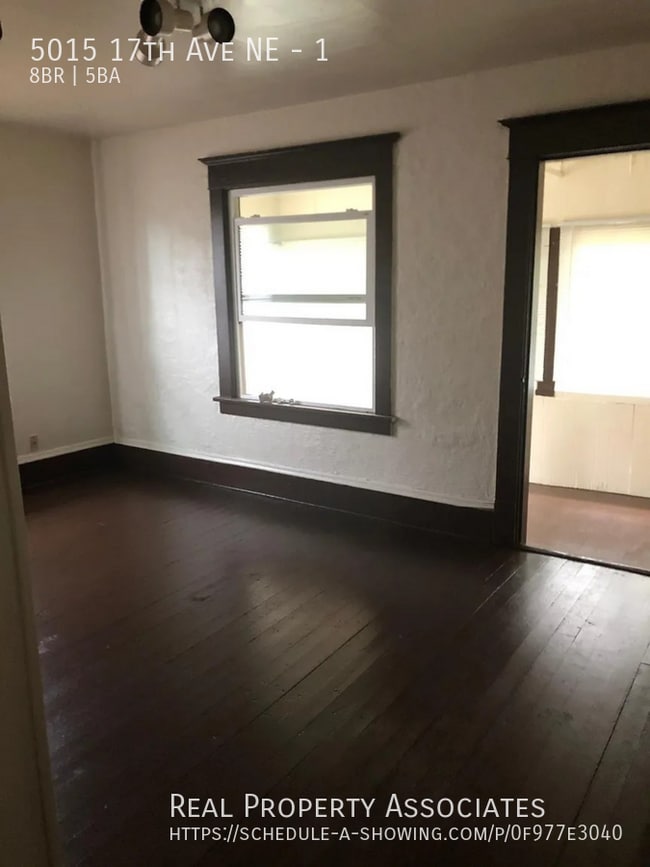 Photo - 5015 17th Ave NE