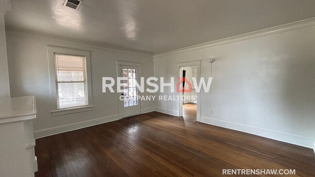 Photo - 1980 Snowden Ave