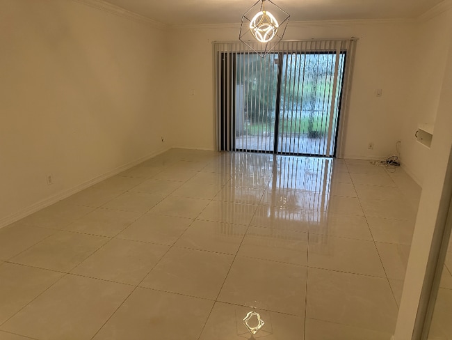 Photo - 1624 NW 90th Way