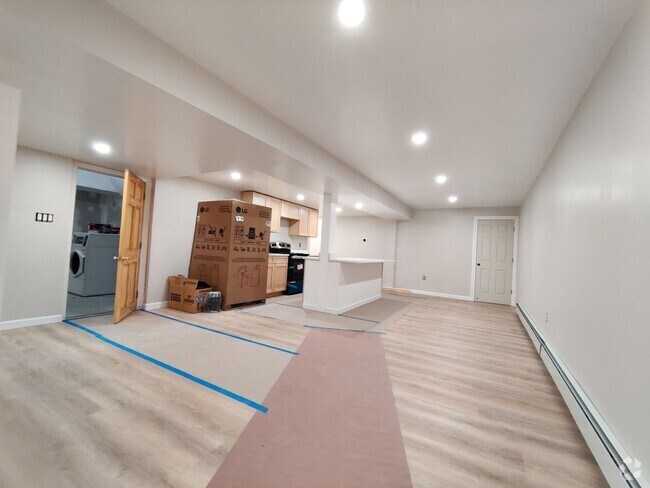 Building Photo - Brand New Unit in Brookline. Coolidge Corn... Rental