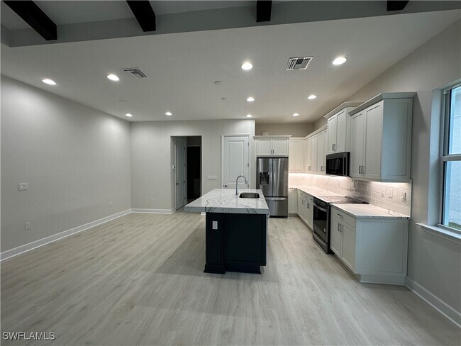 Photo - 7255 Saona CT