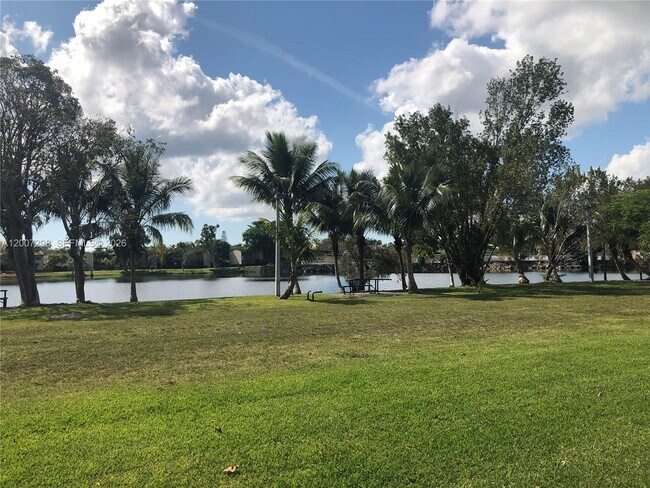 Photo - 6713 SW 112th Ct