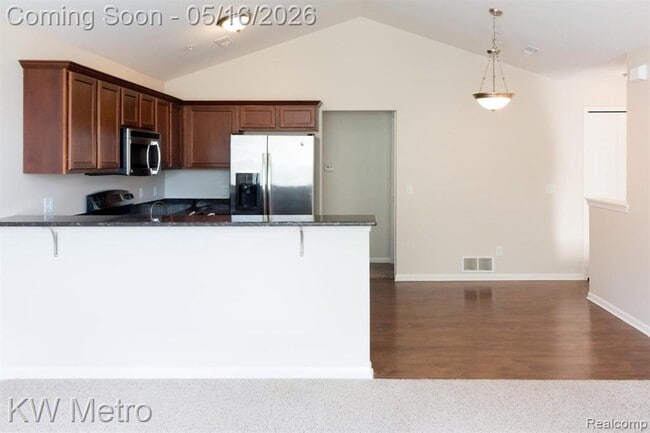Photo - 49144 W Woods Dr