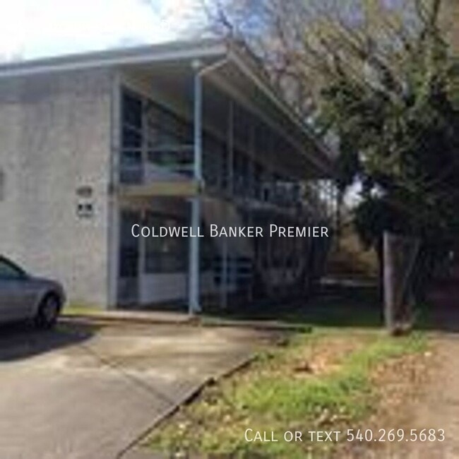 Building Photo - 175 Dupre Ave