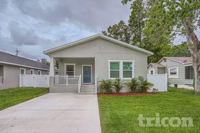 Photo - 2704 61st Ave N