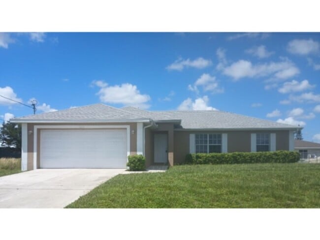 Building Photo - Move-In Ready! Beautiful! NE Cape 4 Bedroom 2 Bath Home!