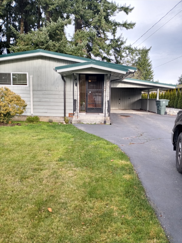 Building Photo - 313 Pecks Dr Rental