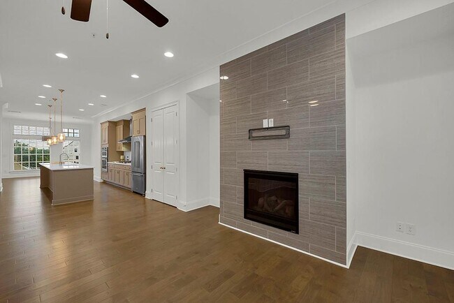 Photo - 6807 Encore Blvd