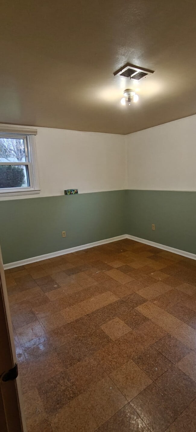 Photo - 1730 Redstock Ave