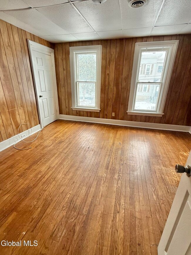 Photo - 70 Academy St Unidad 2