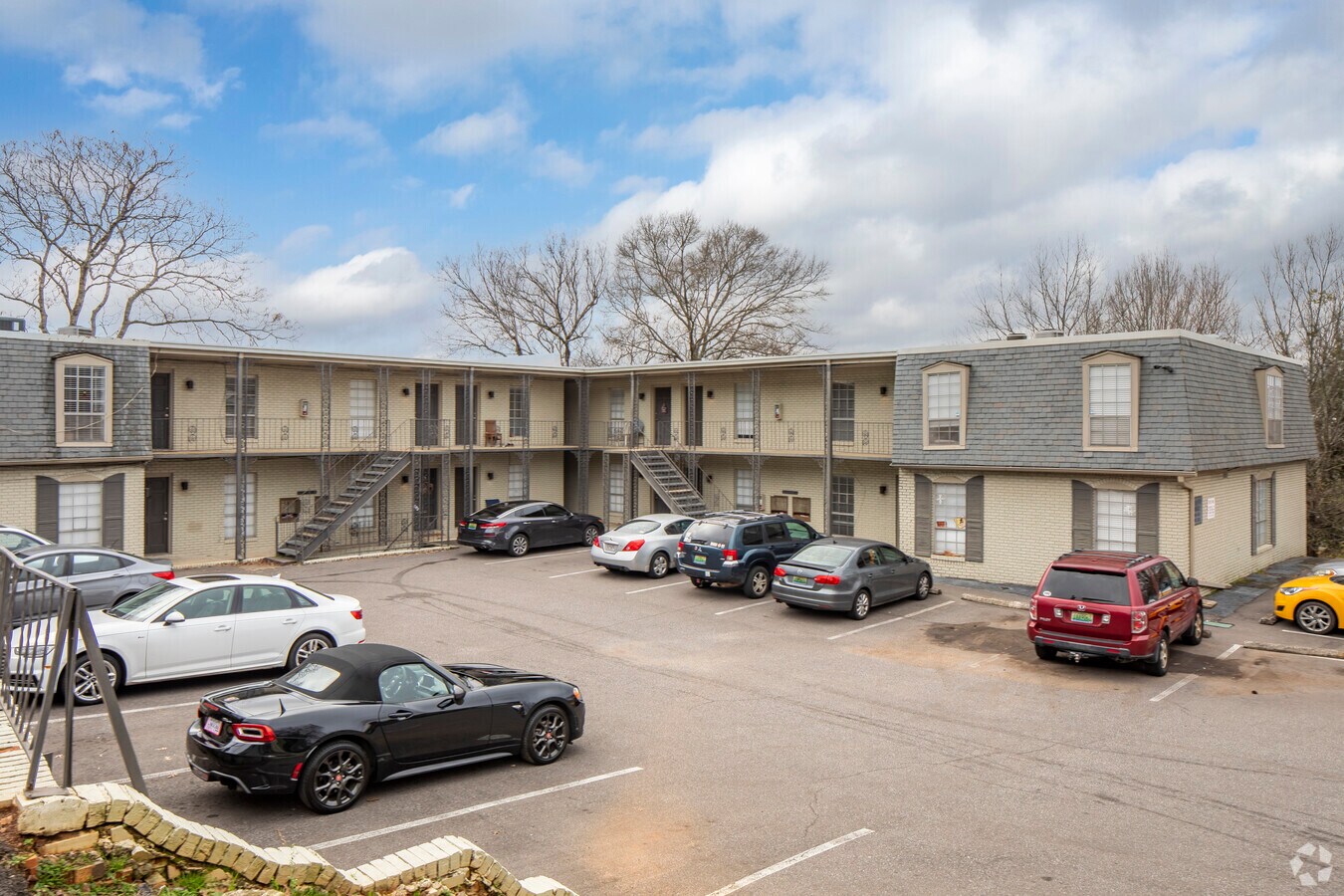 Redmont Square - Redmont Square