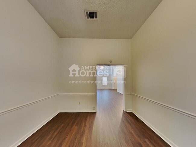 Photo - 245 Brookstone Cove