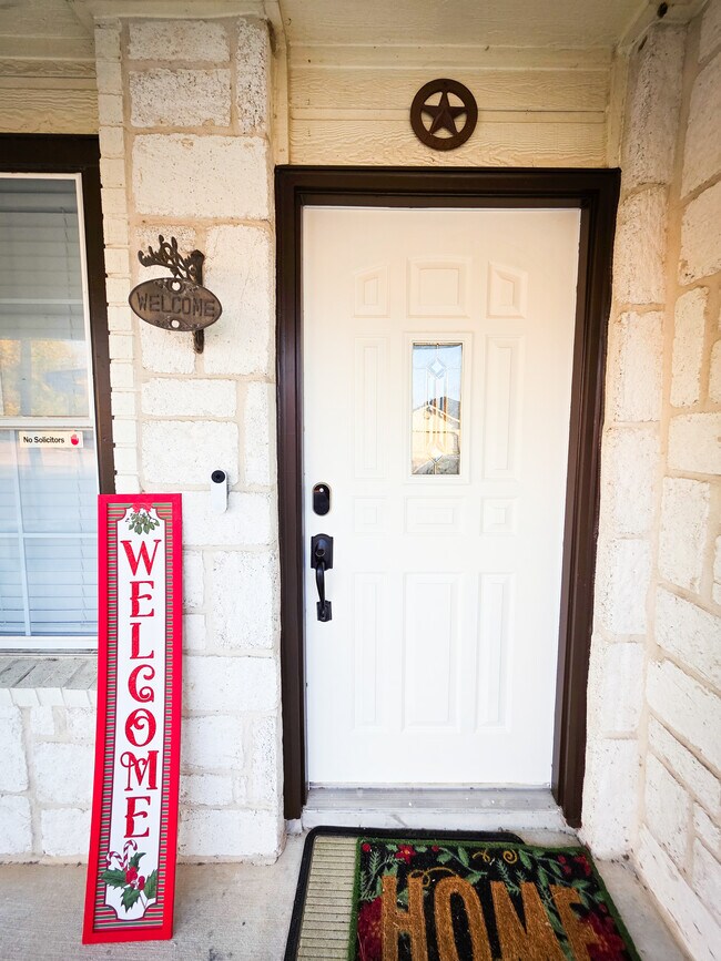 Photo - 5806 Valparaiso Way