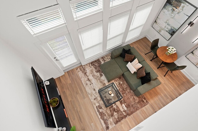 Photo - 230 Bill Kennedy Wy SE Unidad ID1351867P