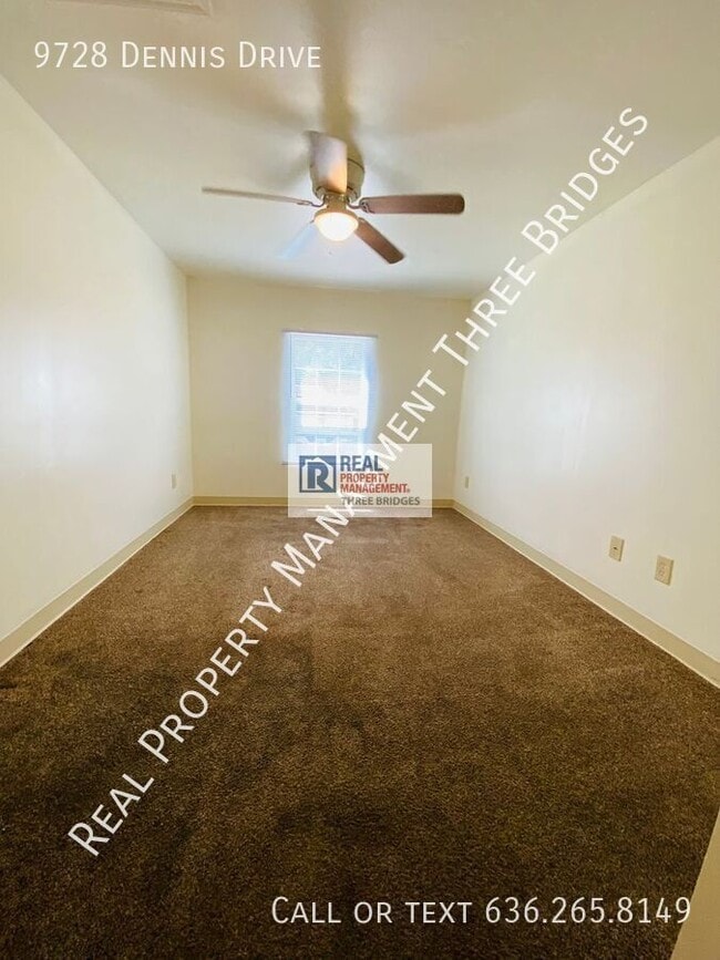 Photo - 9728 Dennis Dr