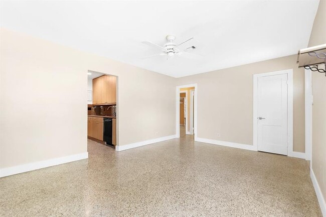 Photo - 1500 NW 3rd Ave