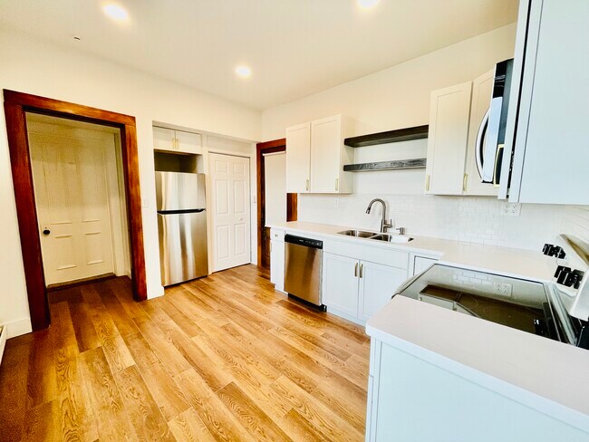 Photo - 40 S Main St Unidad Apt. 4