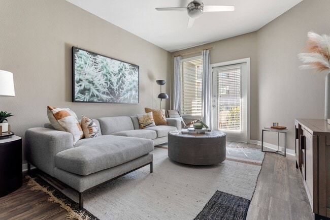 Building Photo - Eastside Station