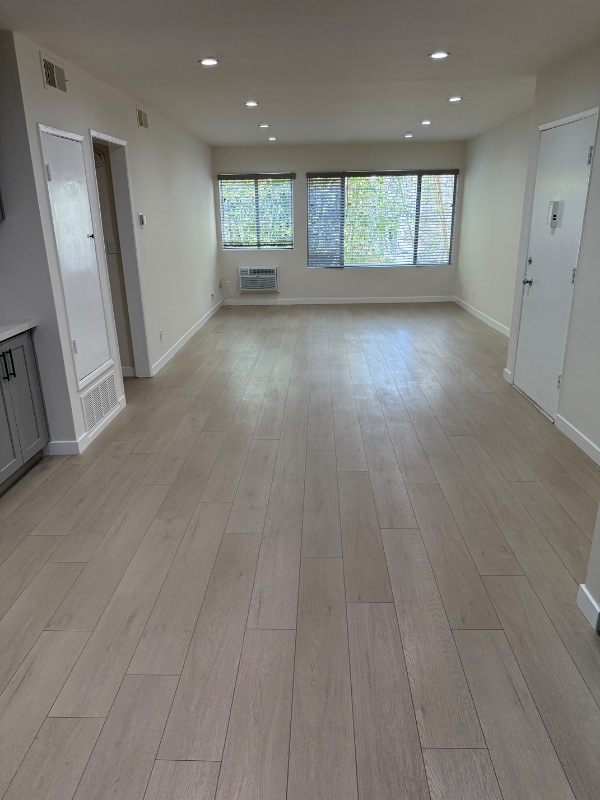 Photo - 711 Westmount Dr Apartment Unit 205