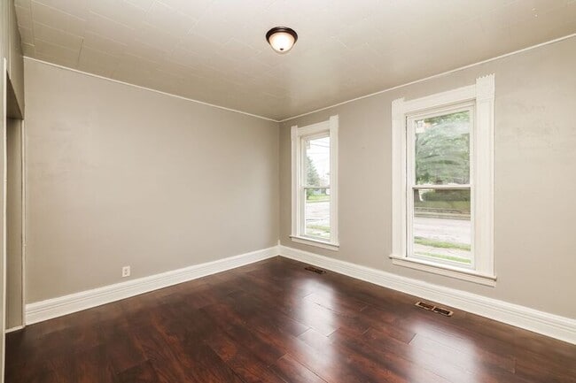 Photo - 1601-1603-1603 Edwards Ave