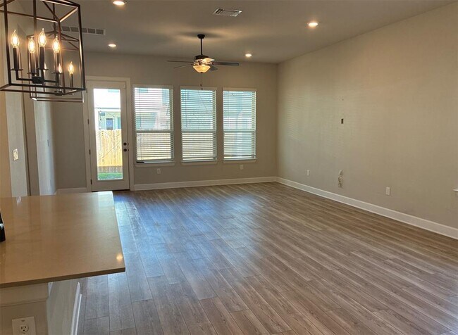 Photo - 2903 Sebring Cir